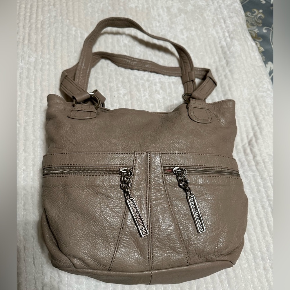 Stone Mountain bag//